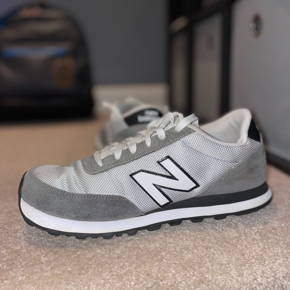Men's Classic New Balance 501 Gray Sneakers | Abercrombie & Fitch Exclusive